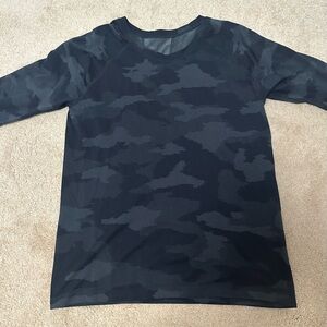 Athleta Black Camo Long Sleeve Tee